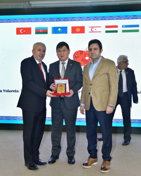 “Kızılelma Yolunda Türkiye–Kazakistan İş Birliği ve Ticaret Programı”, yoğun katılım ve yüksek bir etkiyle başarıyla tamamlanmıştır.